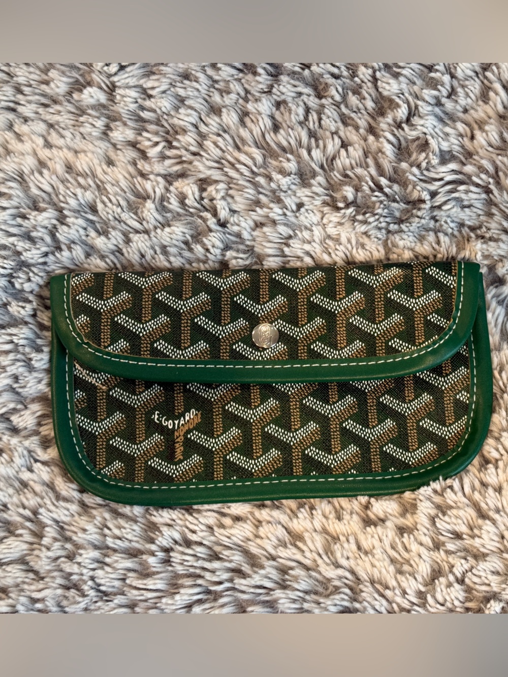 Fashion pouch wallet